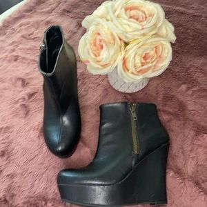 mossimo black shoes number 6 platform